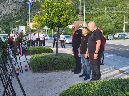 Opis slike