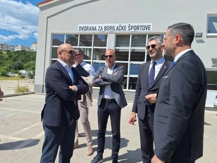Opis slike