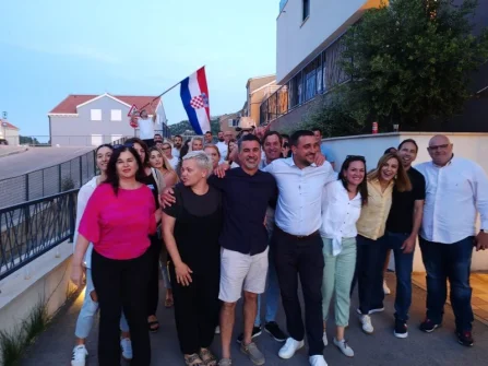 Opis slike