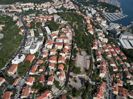 Opis slike