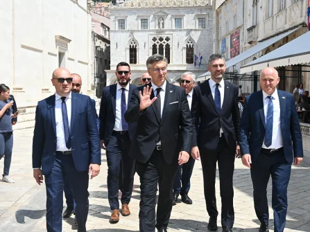 Opis slike