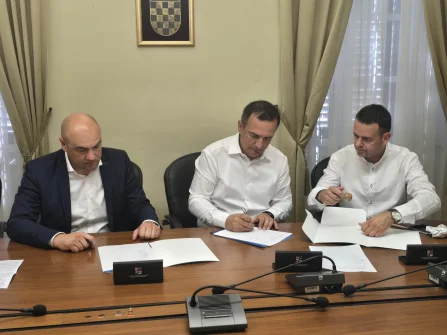 Opis slike