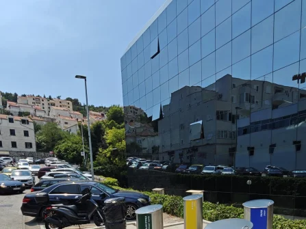 Opis slike