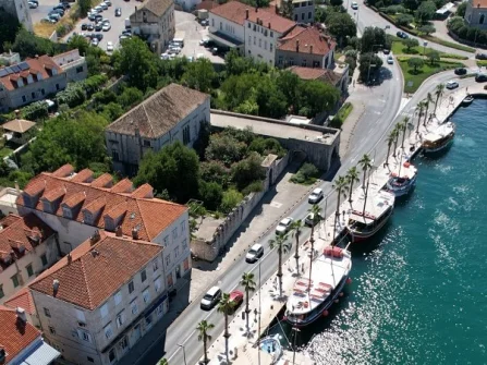 Opis slike