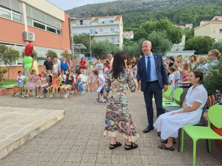 Opis slike