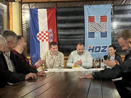 Opis slike