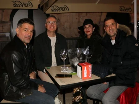 Opis slike