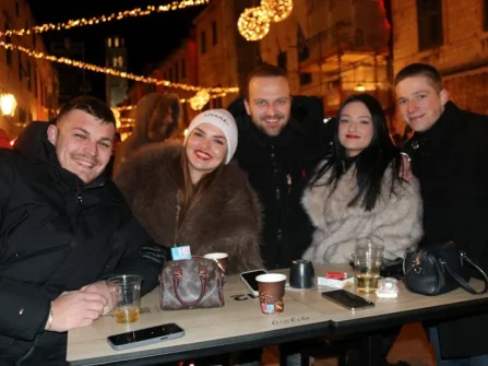 Opis slike
