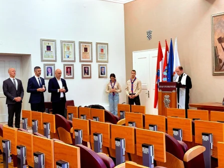 Opis slike