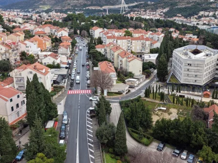 Opis slike