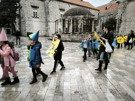 Opis slike