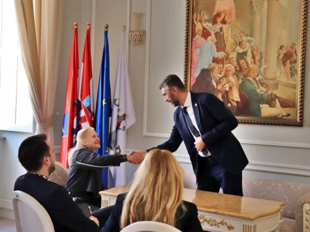 Opis slike