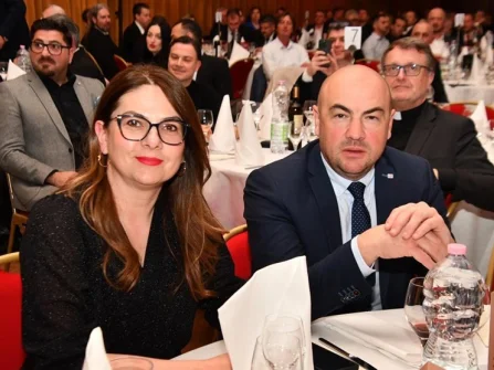 Opis slike