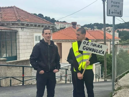 Opis slike