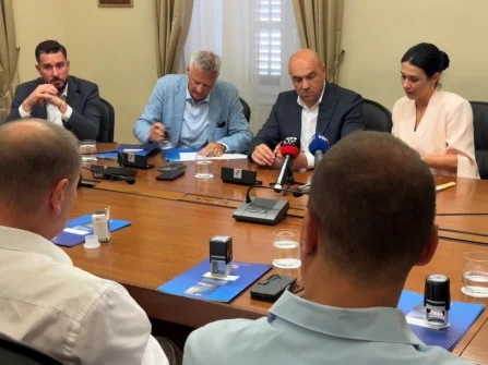 Opis slike