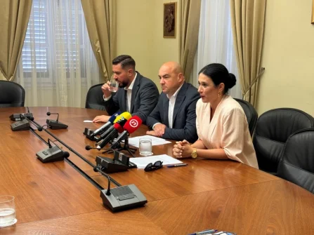 Opis slike
