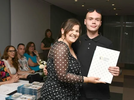 Opis slike