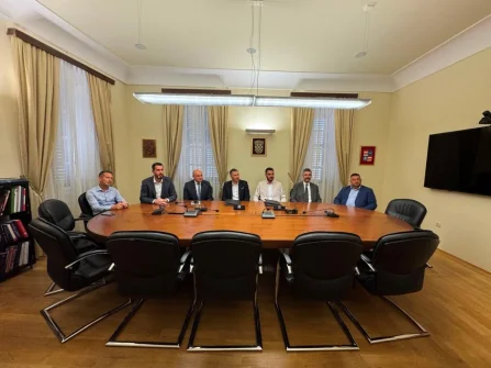 Opis slike
