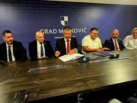 Opis slike