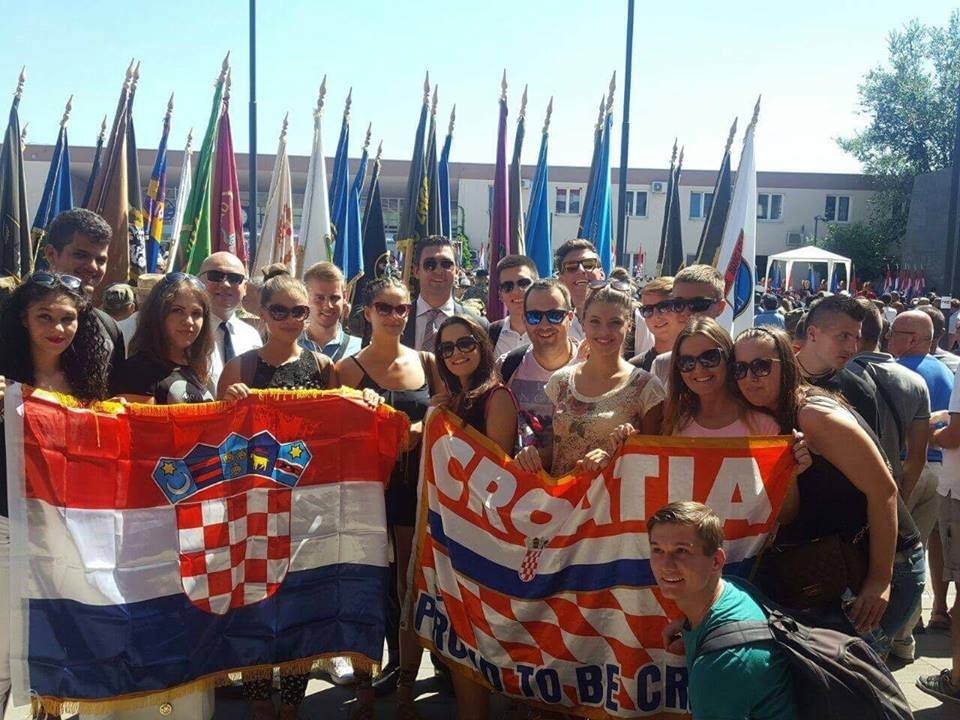 13933500_10209807498766036_997495157_n