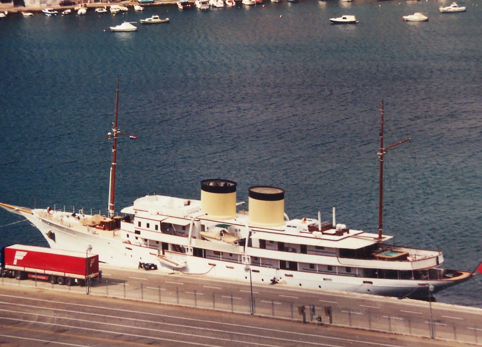 'TALITHA G' Jedna od najljepših i najelegantnijih jahti na svijetu koja ...