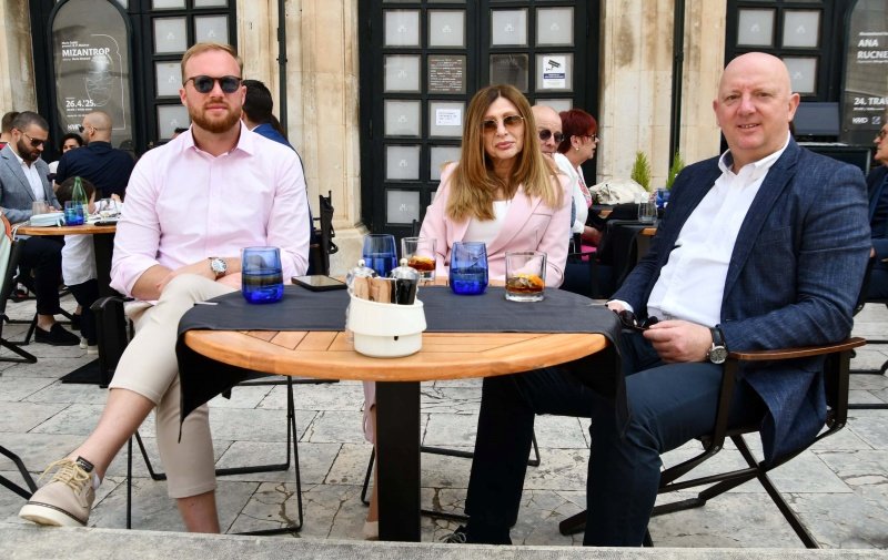 . Željko Tutnjević