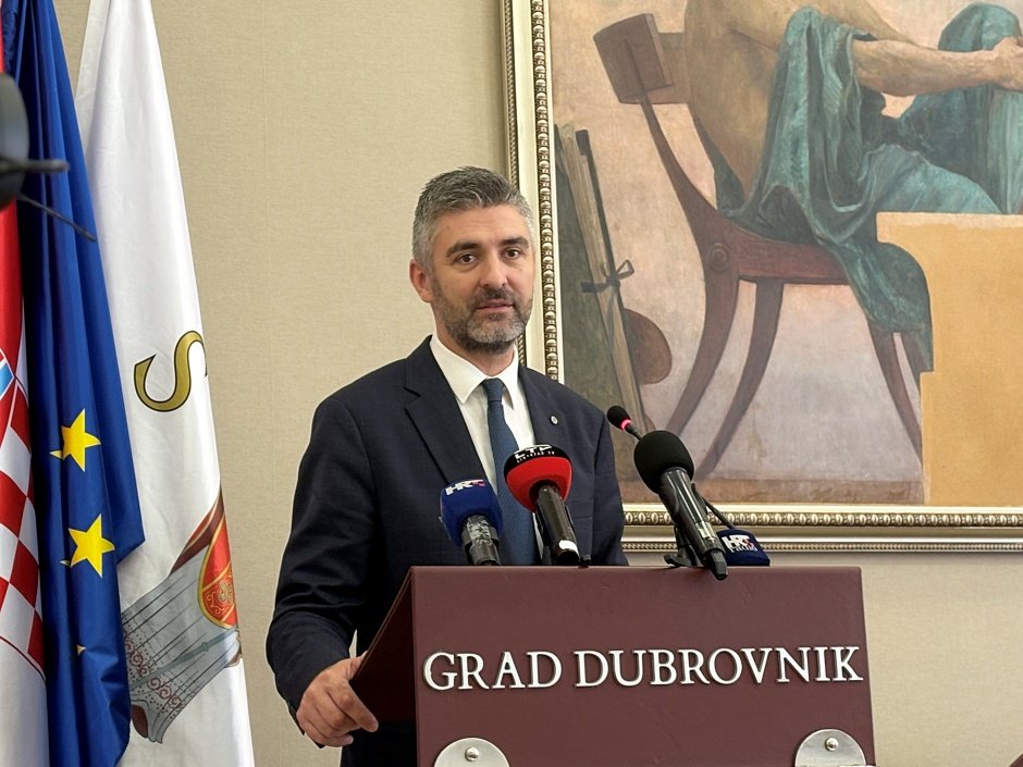 Petra Srebrović