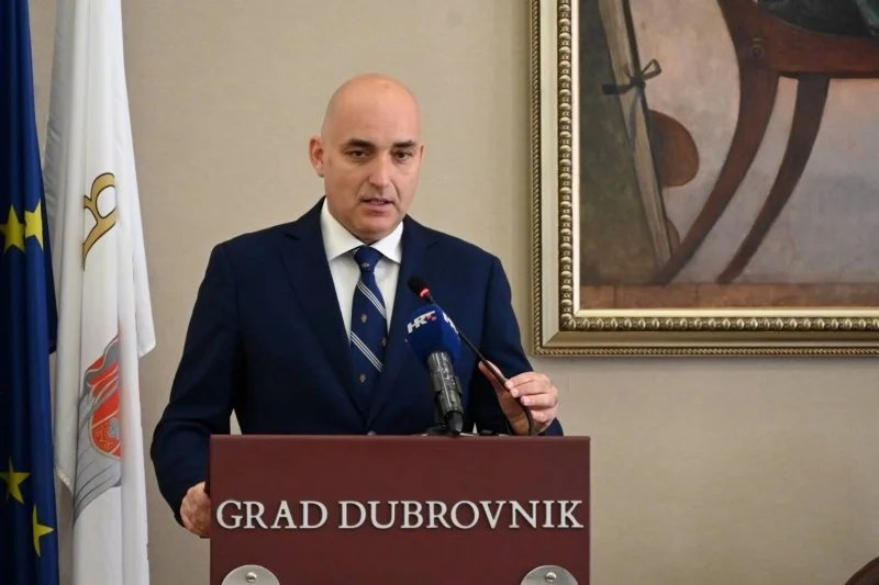 Petra Srebrović