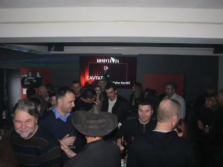 Opis slike