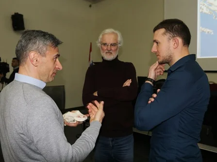 Opis slike