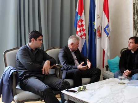 Opis slike